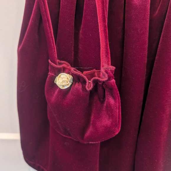 Vintage YOUNGLAND Burgundy Velvet Dress with Matching Purse Size 4t - Picture 4 of 10